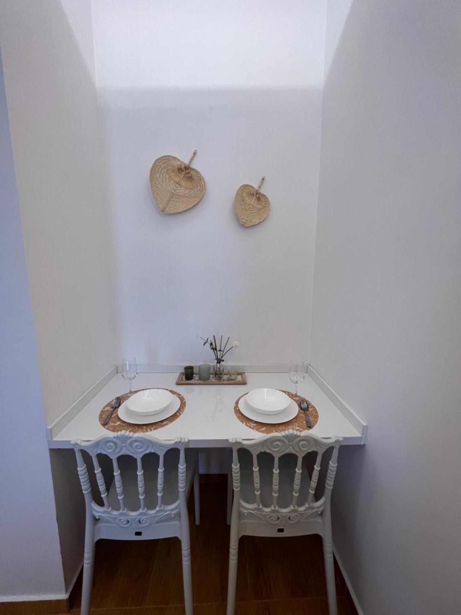 סרנדה Apartments Sadiku With Sea View מראה חיצוני תמונה