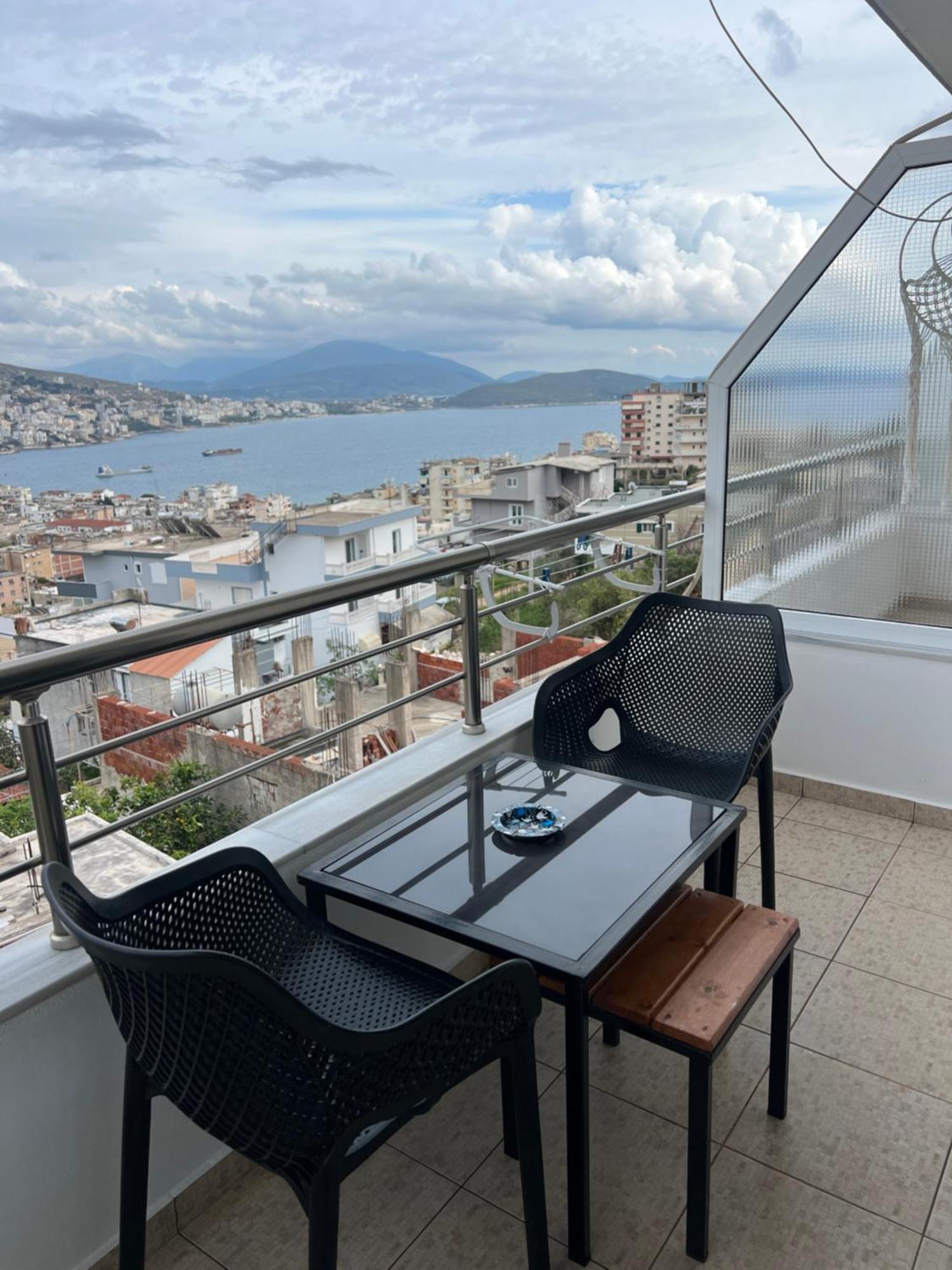 סרנדה Apartments Sadiku With Sea View מראה חיצוני תמונה